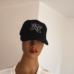 NY Yankees baseball 🧢 hat.